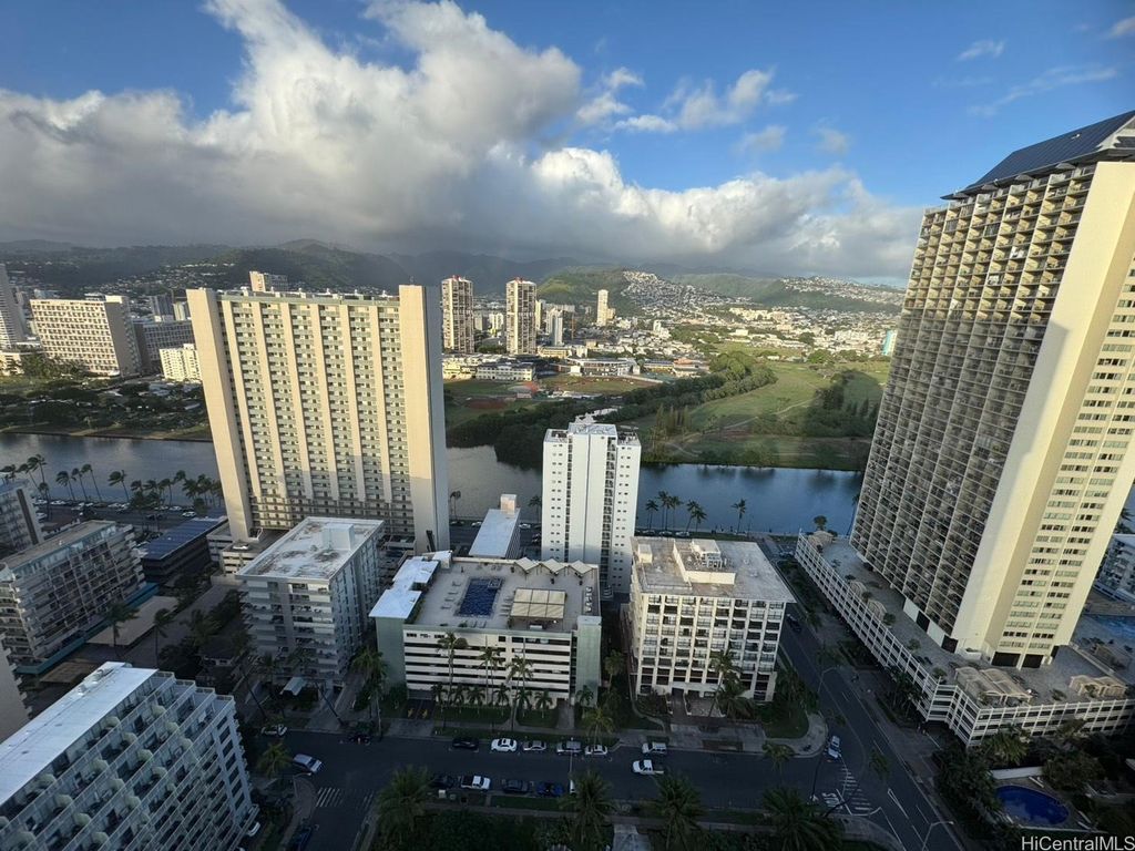 2240 Kuhio Avenue 3102, Honolulu, HI 96815