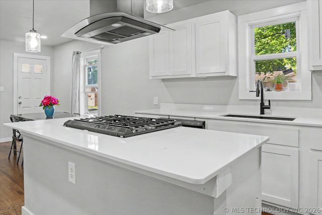 8018 E 1st Street, Tulsa, OK 74112