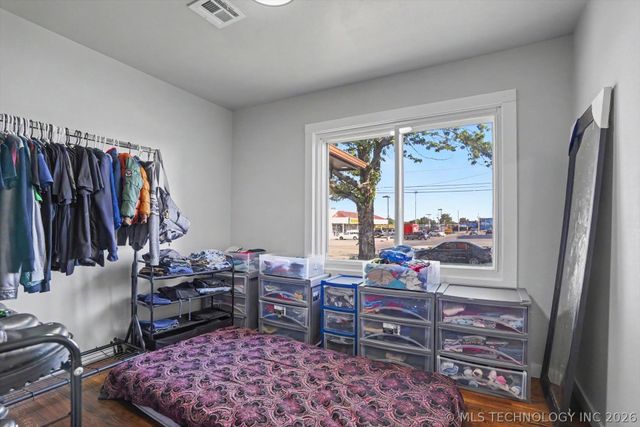 8018 E 1st Street, Tulsa, OK 74112