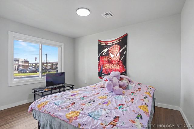 8018 E 1st Street, Tulsa, OK 74112