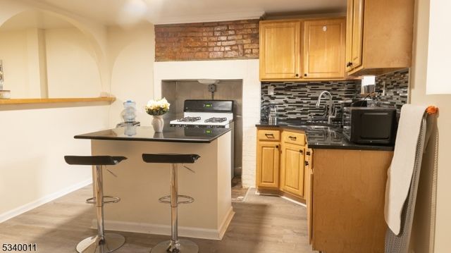 333 Forrest St, Jersey City, NJ 07304