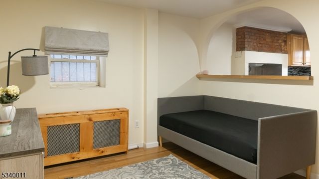 333 Forrest St, Jersey City, NJ 07304