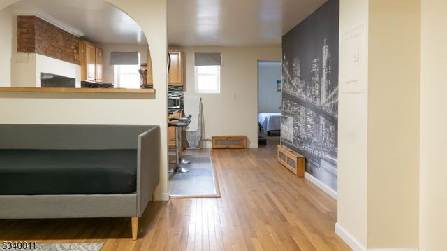333 Forrest St, Jersey City, NJ 07304