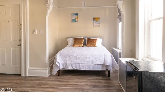 333 Forrest St, Jersey City, NJ 07304