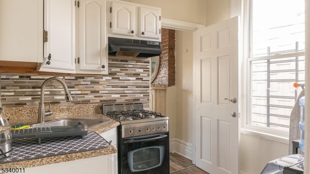 333 Forrest St, Jersey City, NJ 07304