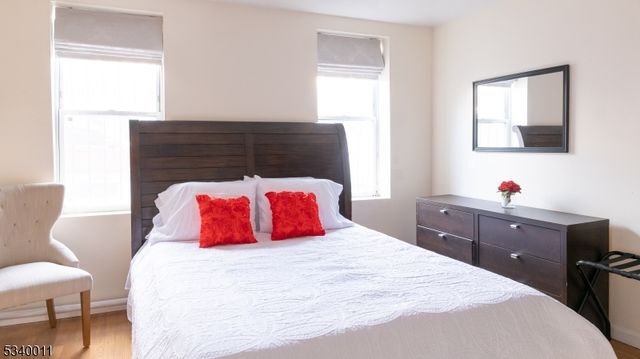 333 Forrest St, Jersey City, NJ 07304