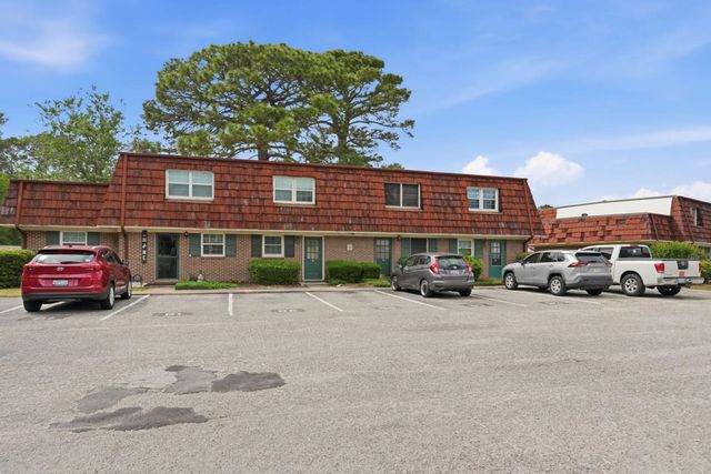 1025 Carolina Rd Apt B4, Conway, SC 29526