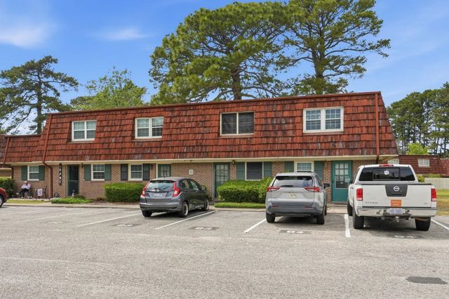 1025 Carolina Rd Apt B4, Conway, SC 29526