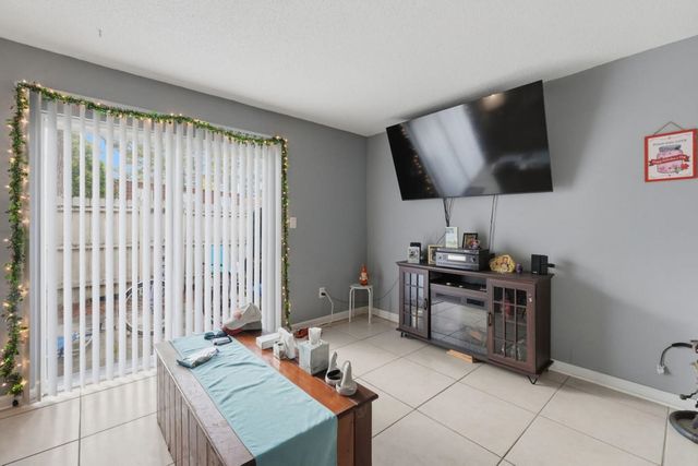 1025 Carolina Rd Apt B4, Conway, SC 29526