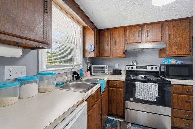 1025 Carolina Rd Apt B4, Conway, SC 29526