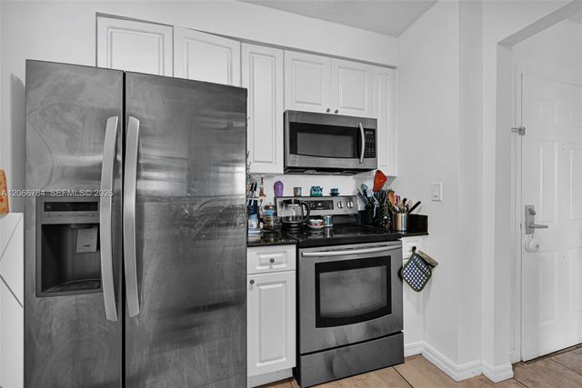 900 SW 8th Street 908, Miami, FL 33130
