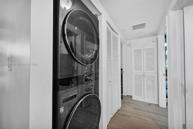 900 SW 8th Street 908, Miami, FL 33130