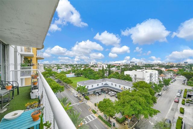 900 SW 8th Street 908, Miami, FL 33130