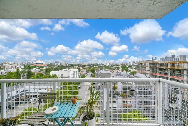 900 SW 8th Street 908, Miami, FL 33130