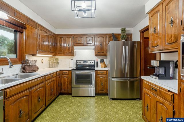 503 Tierra Dr NE, Salem, OR 97301