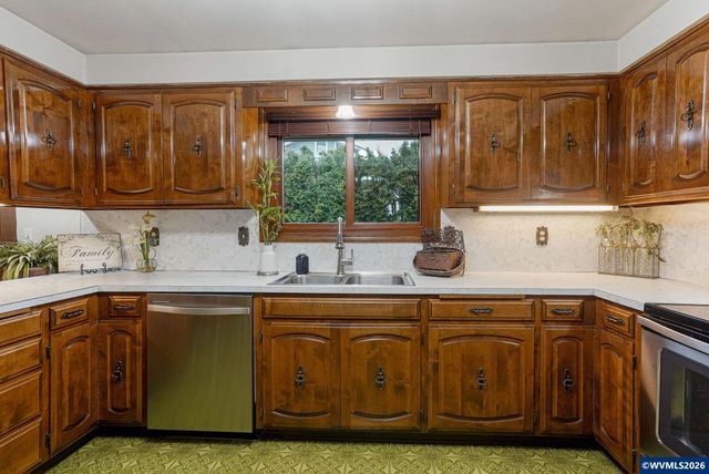 503 Tierra Dr NE, Salem, OR 97301