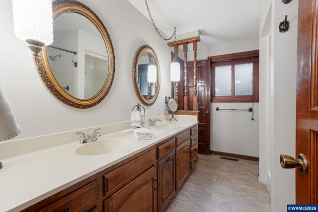 503 Tierra Dr NE, Salem, OR 97301