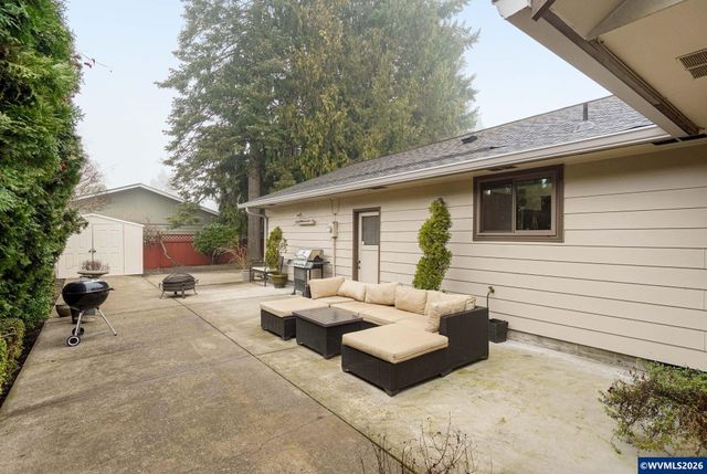 503 Tierra Dr NE, Salem, OR 97301