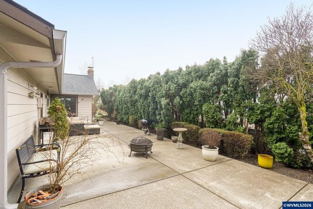 503 Tierra Dr NE, Salem, OR 97301