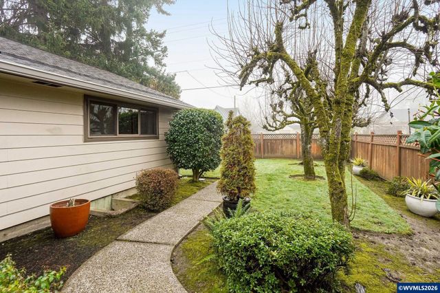 503 Tierra Dr NE, Salem, OR 97301