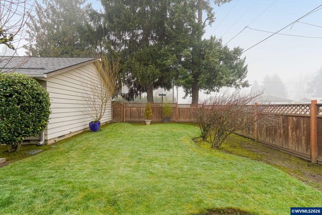 503 Tierra Dr NE, Salem, OR 97301