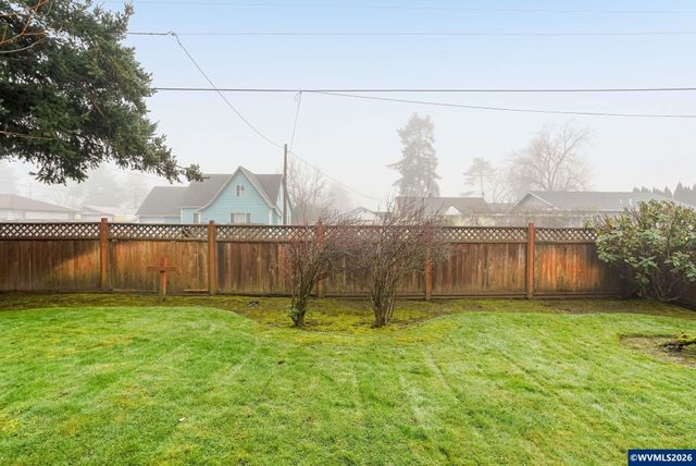 503 Tierra Dr NE, Salem, OR 97301