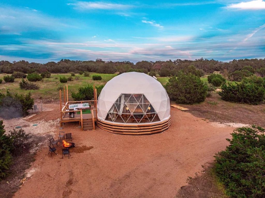 7626 S Fm 1174, Bertram, TX 78605