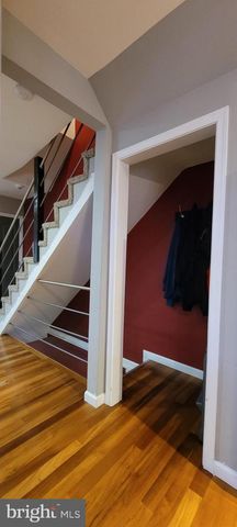 3927 CEDARDALE RD, Baltimore, MD 21215