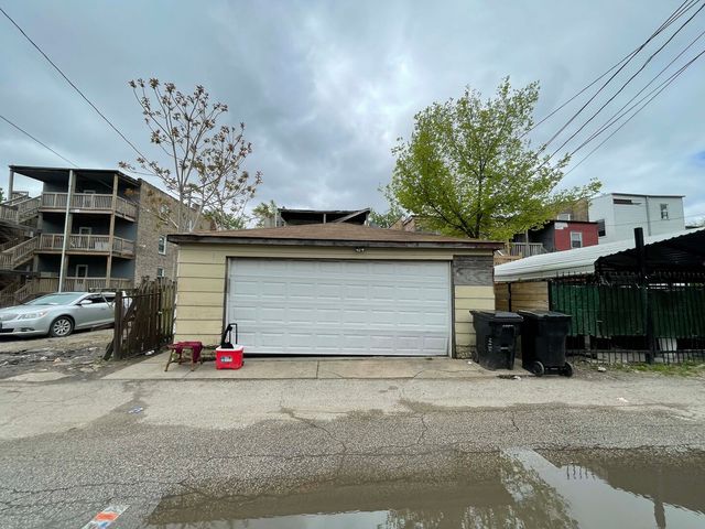 4930 W Adams Street, Chicago, IL 60644