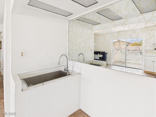 3840 Point Drive, Pahrump, NV 89060