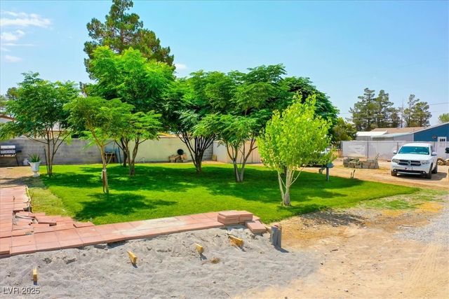 3840 Point Drive, Pahrump, NV 89060