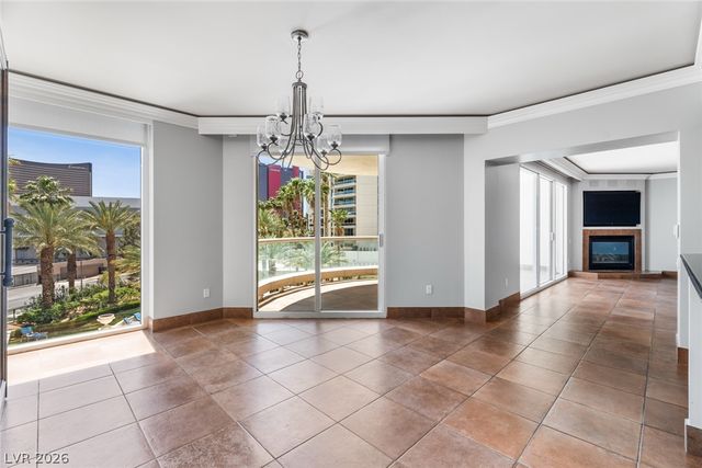 2857 Paradise Road 301, Las Vegas, NV 89109