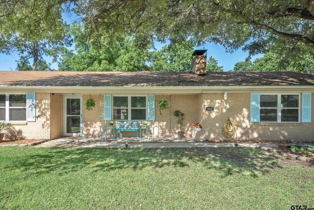 542 Houston St. FM 859, Edgewood, TX 75117