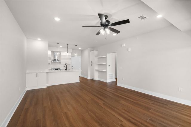 3329 SE MP Parkway 306, Bentonville, AR 72712