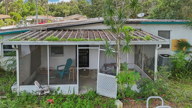 2524 NOVUS STREET, Sarasota, FL 34237