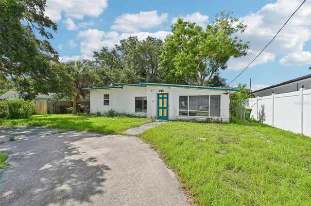 2524 NOVUS STREET, Sarasota, FL 34237
