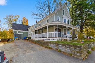 158 Court Street, Laconia, NH 03246