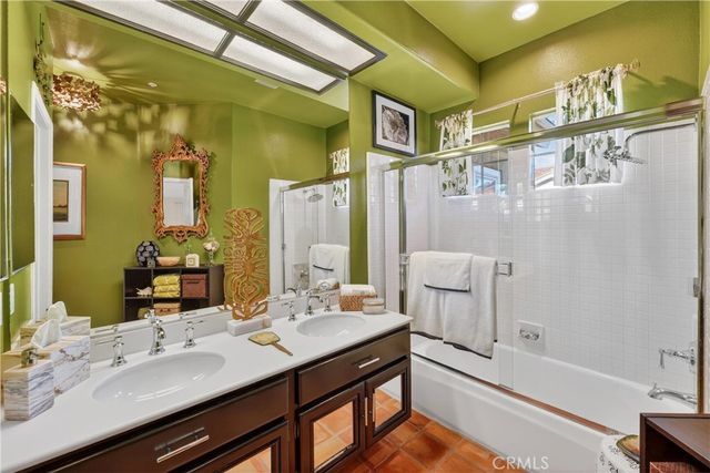 2531 Aquasanta, Tustin, CA 92782