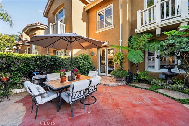 2531 Aquasanta, Tustin, CA 92782