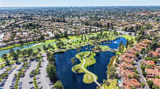 2531 Aquasanta, Tustin, CA 92782