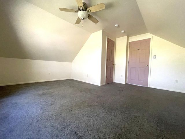 2401 W Plainfield AVENUE, Milwaukee, WI 53221