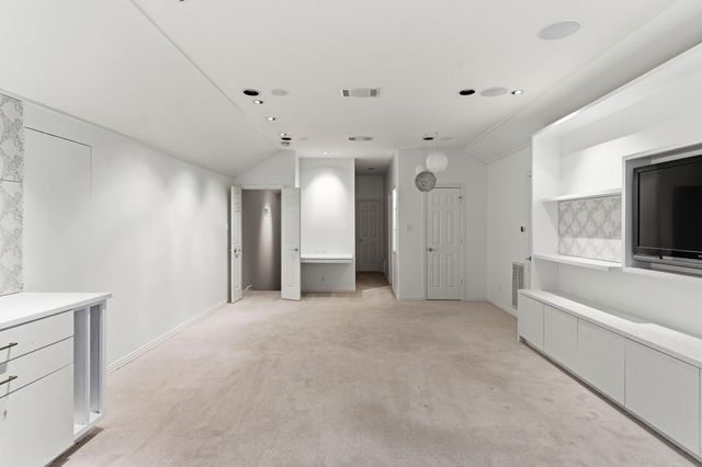 4525 Braeburn Drive, Bellaire, TX 77401