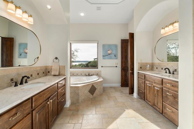 16005 Chateau Ave, Austin, TX 78734