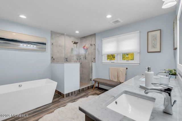 22 Hickory Lane, Freehold, NJ 07728