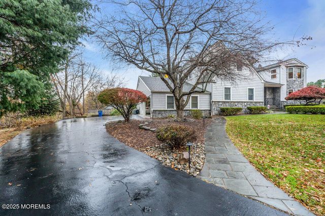 22 Hickory Lane, Freehold, NJ 07728