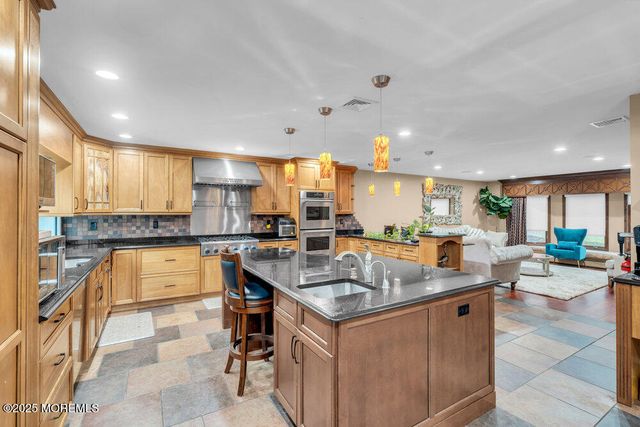 22 Hickory Lane, Freehold, NJ 07728