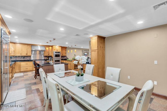 22 Hickory Lane, Freehold, NJ 07728