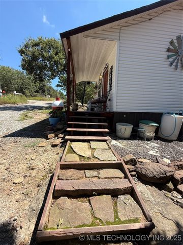 15 E Ocelot Road, Stigler, OK 74462