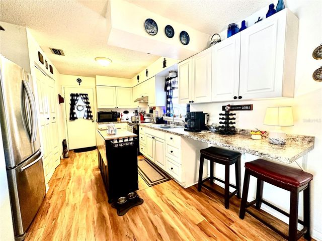 9461 W TALL PINES COURT, Crystal River, FL 34428