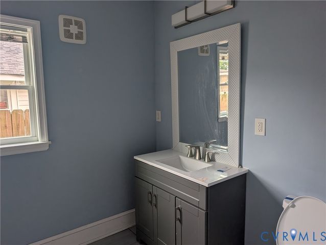 201 N 12th Ave, Hopewell, VA 23860